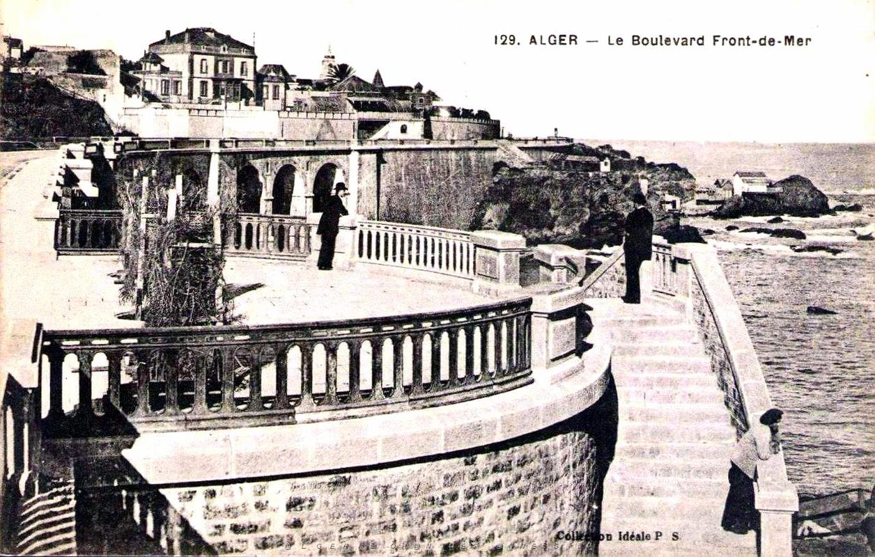 Alger - Boulevard Front de Mer.jpg